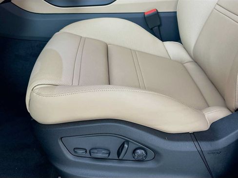 New 2026 Porsche Cayenne S AWD/4WD image 12