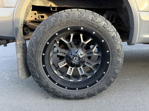 Used 2018 Ford F150 Lariat w/ Equipment Group 502A Luxury image 22