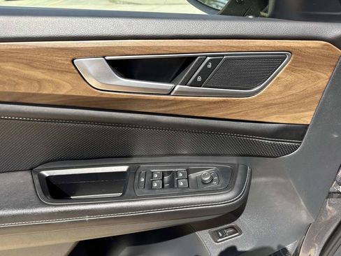 Used 2024 Volkswagen Atlas SE image 22