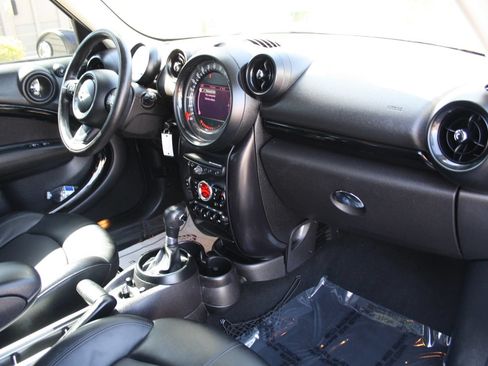 Used 2015 MINI Cooper Countryman FWD image 17