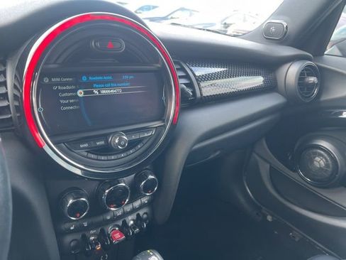 Used 2016 MINI Cooper S image 15