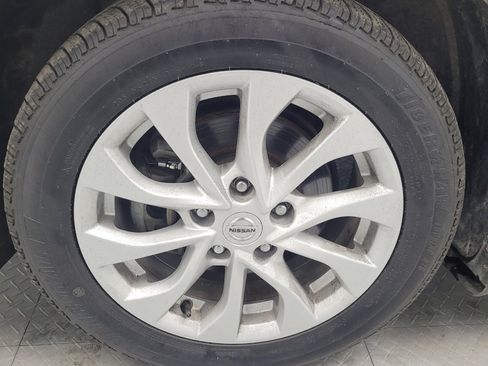 Used 2019 Nissan Sentra SV image 31