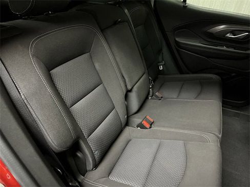 Used 2024 GMC Terrain SLE image 26