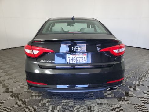 Used 2015 Hyundai Sonata SE FWD image 5