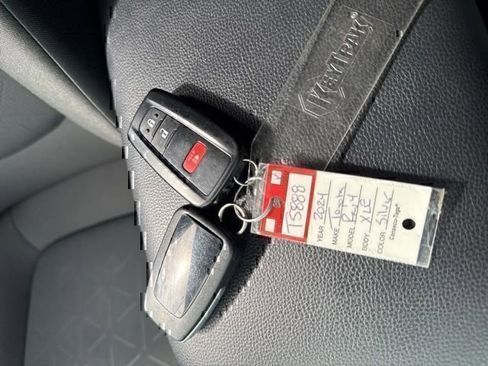 Certified 2024 Toyota RAV4 XLE AWD/4WD image 27