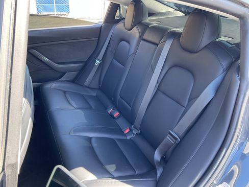 Used 2023 Tesla Model 3 Standard Range RWD image 19