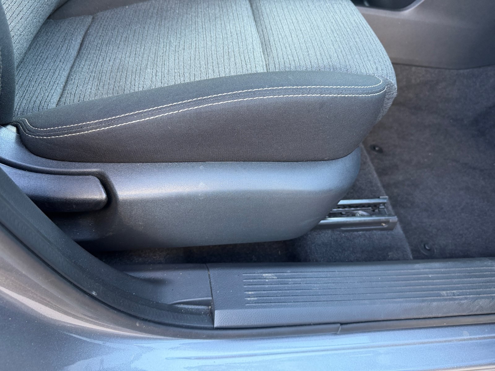 Used 2022 Nissan Rogue SV FWD image 31