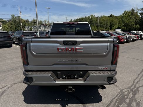 New 2026 GMC Sierra 2500 AT4 w/ AT4 Premium Plus Package AWD/4WD image 4