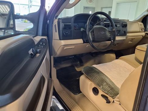 Used 2005 Ford F250 XLT AWD/4WD image 8