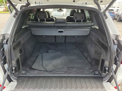 Used 2022 BMW X5 xDrive40i w/ Parking Assistance Package AWD/4WD image 29
