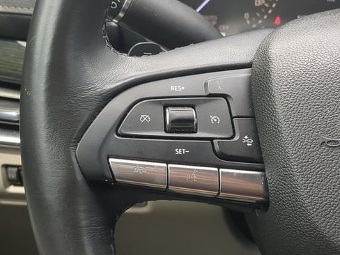 Used 2020 Cadillac XT4 Premium Luxury FWD image 29