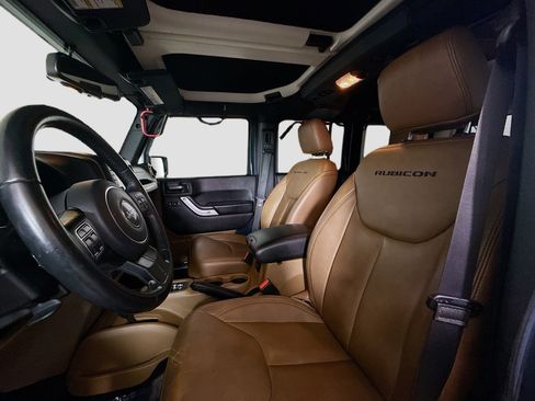 Used 2017 Jeep Wrangler Unlimited Rubicon w/ Dual Top Group image 20