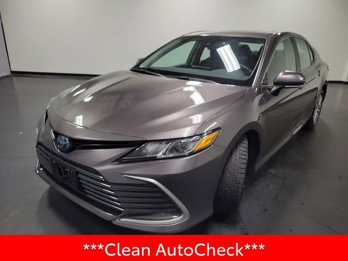 Used 2023 Toyota Camry LE w/ Audio Upgrade Package FWD image 4