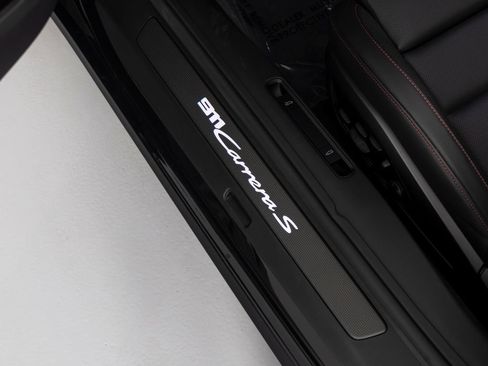 Certified 2022 Porsche 911 Carrera S RWD image 21