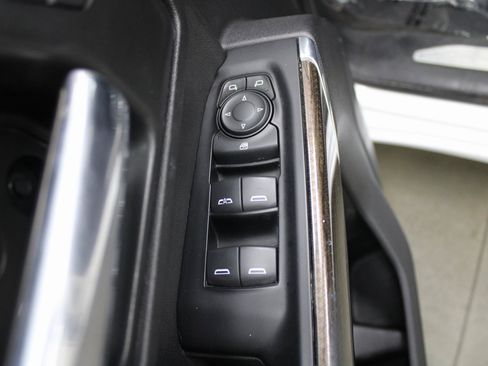 Used 2020 Chevrolet Silverado 2500 LT image 12