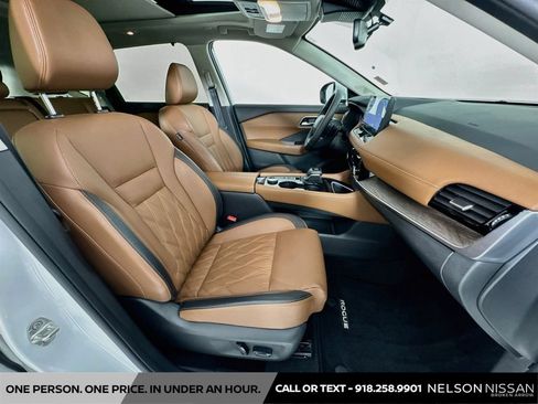 Certified 2026 Nissan Rogue Platinum w/ Platinum Premium Package AWD/4WD image 30