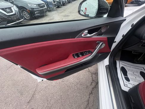Used 2021 Kia Stinger GT1 AWD/4WD image 12