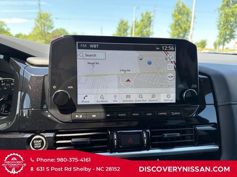 Certified 2024 Nissan Pathfinder SL FWD image 18