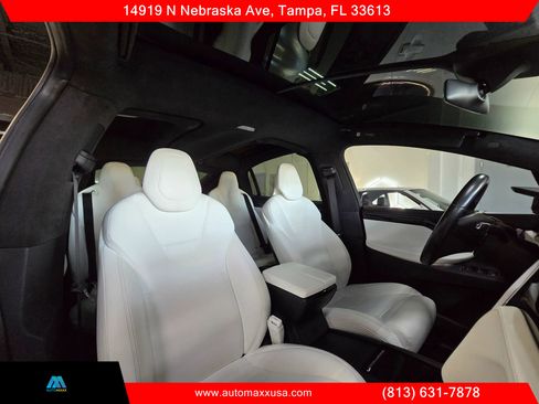 Used 2017 Tesla Model X 75D image 37