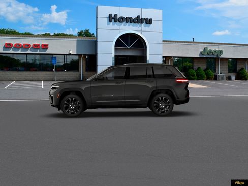 New 2026 Jeep Grand Cherokee Limited AWD/4WD image 3