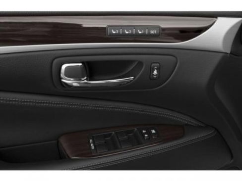 Used 2015 Lexus LS 460 L image 20