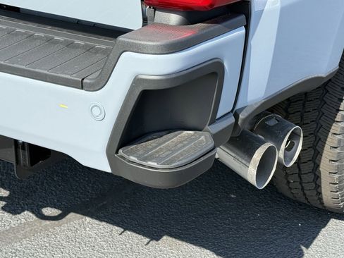 New 2025 Ford F250 Lariat w/ Lariat Ultimate Package image 20