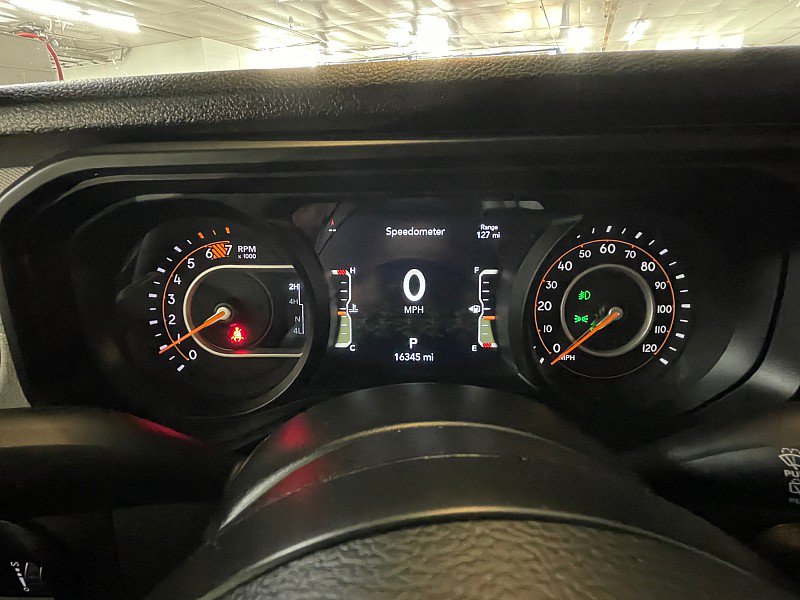 Used 2025 Jeep Wrangler Unlimited Sport AWD/4WD image 17