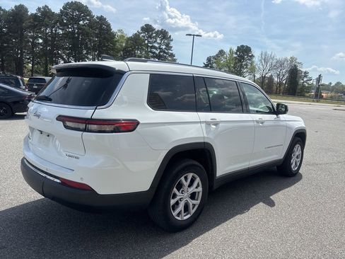 Used 2022 Jeep Grand Cherokee L Limited image 8