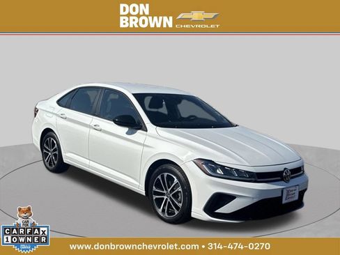 Used 2025 Volkswagen Jetta Sport FWD image 1