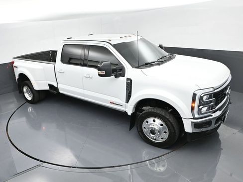 Used 2024 Ford F450 Lariat w/ Lariat Ultimate Package image 35