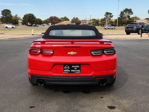 Used 2023 Chevrolet Camaro LT image 6