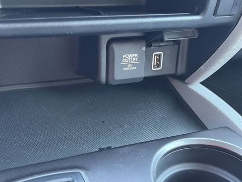 Used 2021 Honda Pilot EX-L image 38