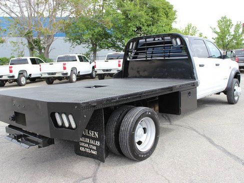 Used 2022 RAM 5500 Tradesman w/ Chrome Appearance Group AWD/4WD image 13