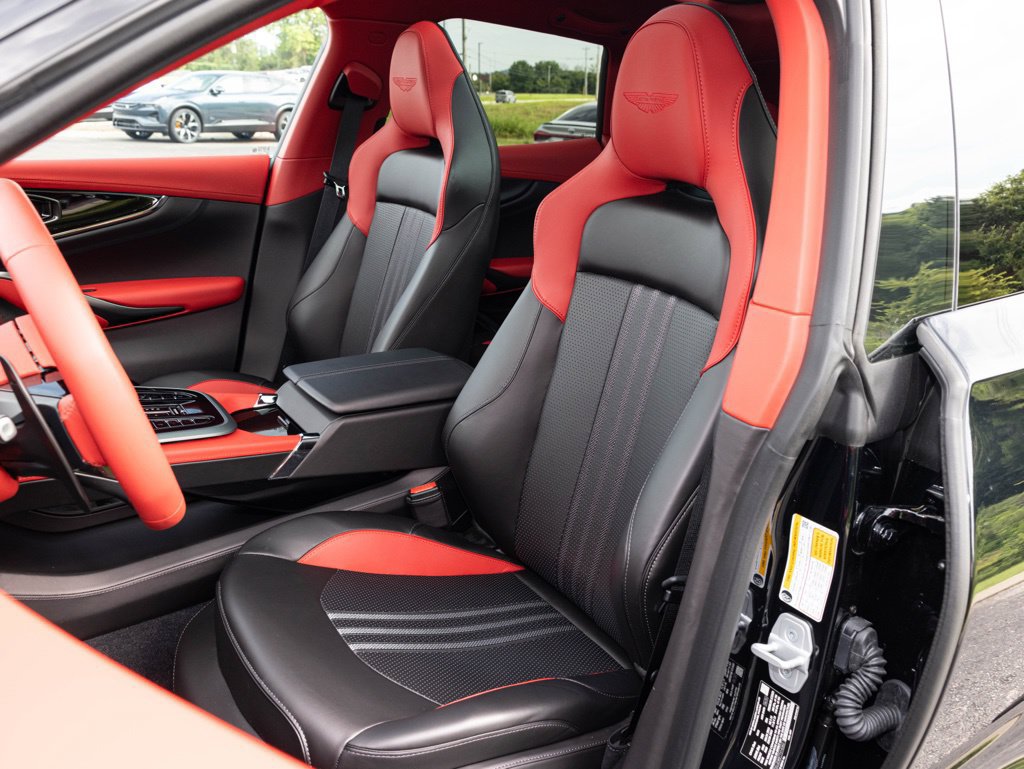 Used 2026 Aston Martin DBX 707 AWD/4WD image 23