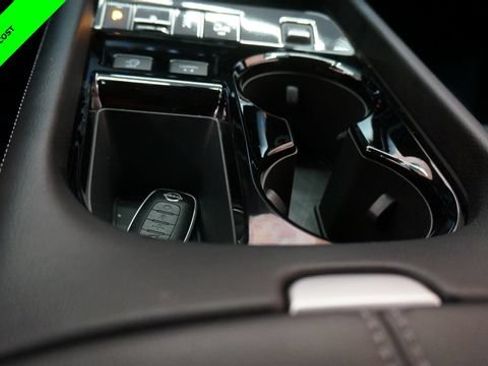 Certified 2025 Nissan Murano SV AWD/4WD image 20