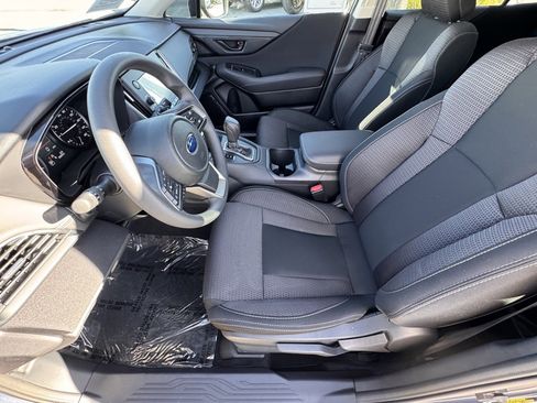 Used 2024 Subaru Outback 2.5i image 17