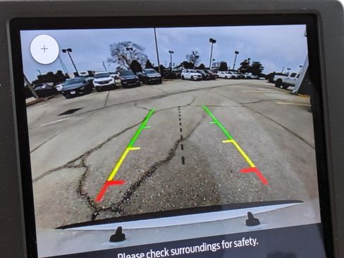 Used 2021 Ford Edge Titanium image 24