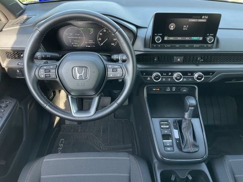 Used 2025 Honda CR-V Sport image 12