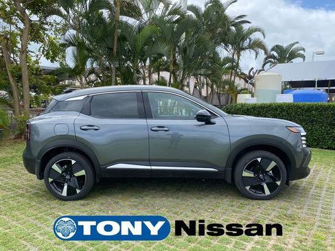 New 2026 Nissan Kicks SR image 8