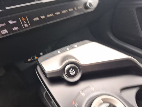 New 2025 Kia EV6 Light w/ Light LR Technology Package image 22