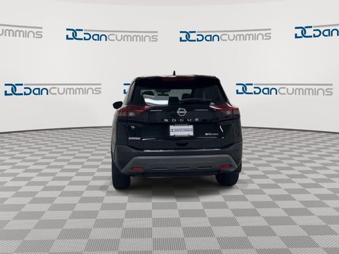 Used 2023 Nissan Rogue SV AWD/4WD image 7