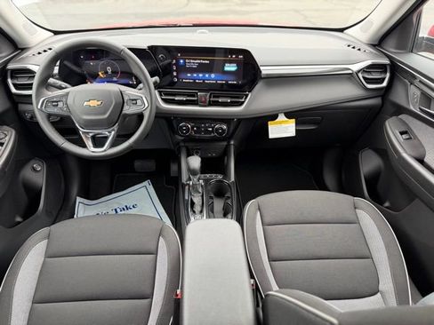 New 2026 Chevrolet TrailBlazer LT w/ Convenience Package FWD image 36