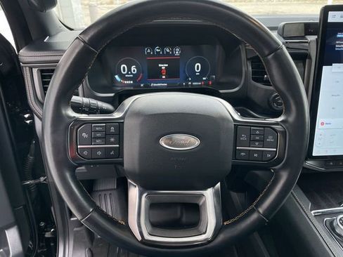 Used 2023 Ford Expedition Max Platinum image 14