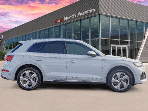 Used 2022 Audi Q5 2.0T Prestige image 3