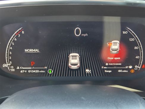 Used 2023 Acura MDX SH-AWD w/ Advance Package image 13