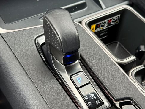 Certified 2025 Lexus TX 500h AWD image 25