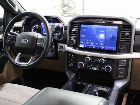 Certified 2022 Ford F150 XLT w/ Equipment Group 302A High image 21