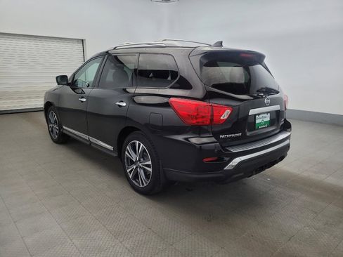 Used 2019 Nissan Pathfinder Platinum image 5