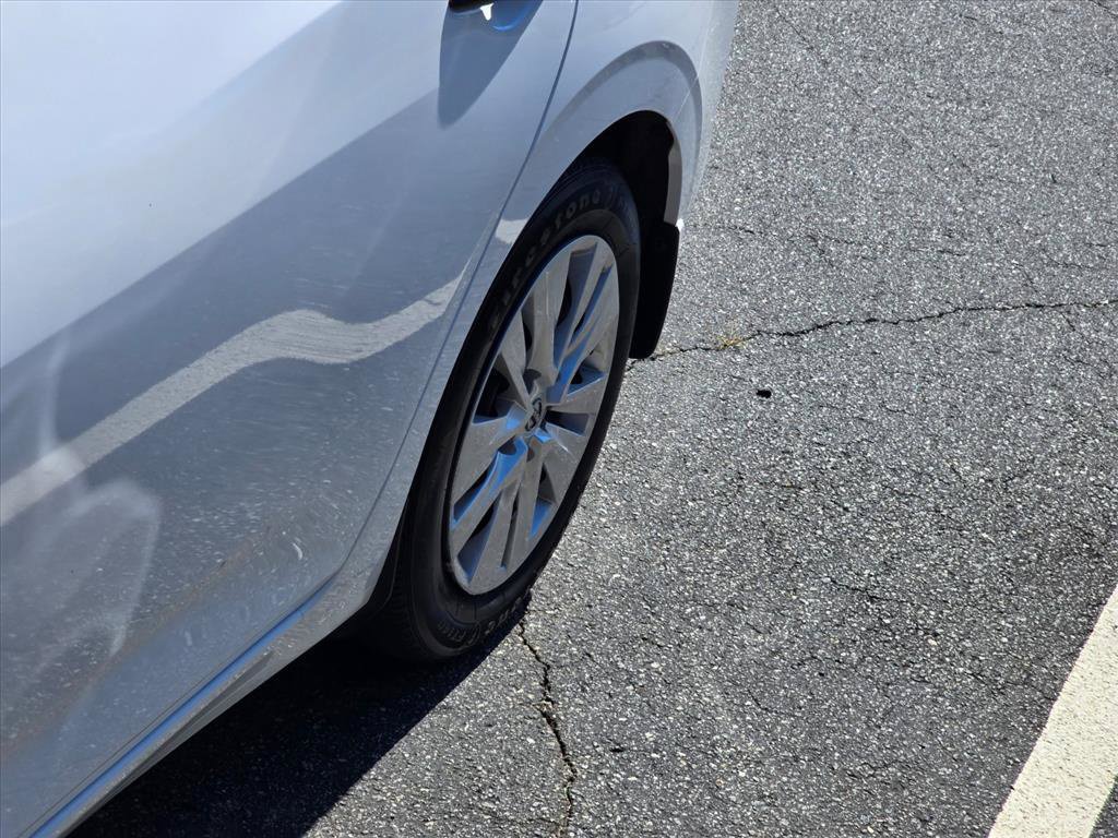 Used 2025 Nissan Sentra S FWD image 20