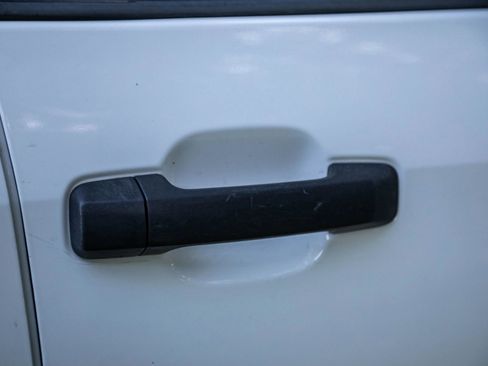 Used 2012 Toyota Tundra 2WD Double Cab image 21